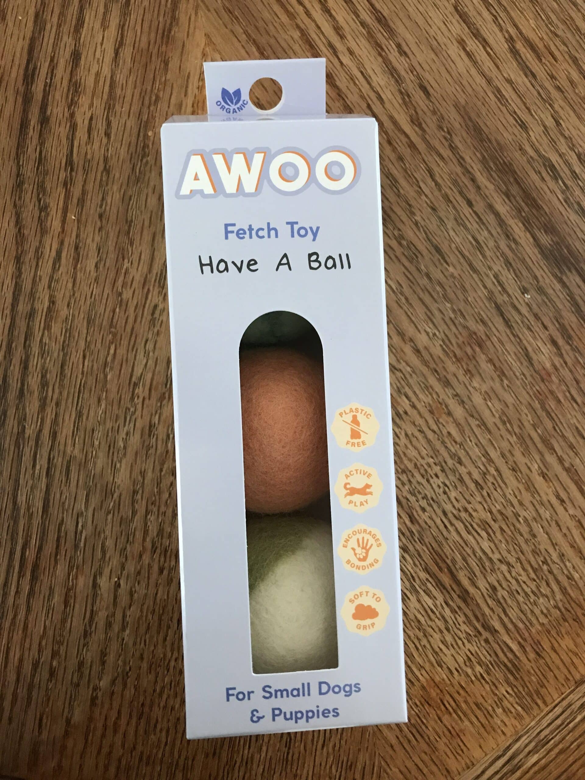 awoo felt dog balls