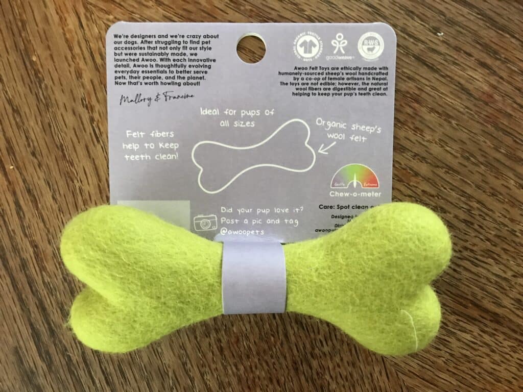 awoo felt bone packaging